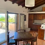 Apartmán Motta Con Piscina E Tennis Brisino