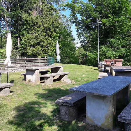 Motta Con Piscina E Tennis Lägenhet *