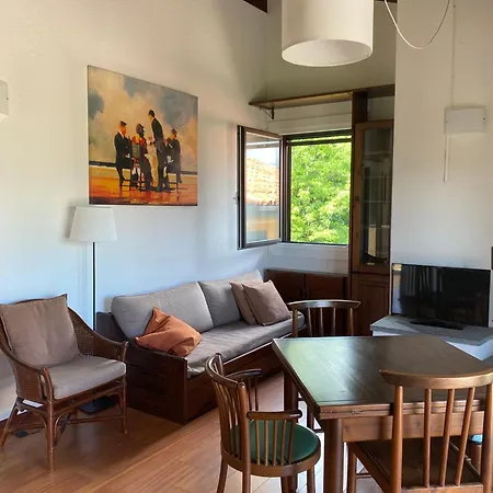 Apartment Motta Con Piscina E Tennis
