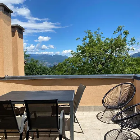 Lägenhet Motta Con Piscina E Tennis *