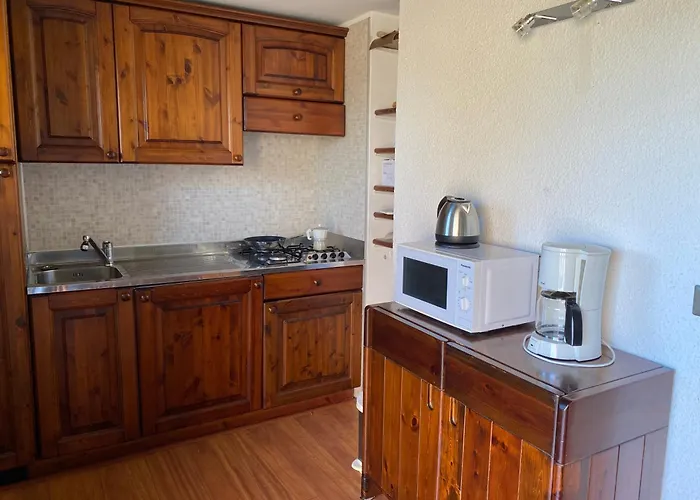 Motta Con Piscina E Tennis Apartman *